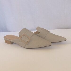Mi.iM Women’s Shoes Size 7.5 Slip On Mules Buckle Embellishment NWOT